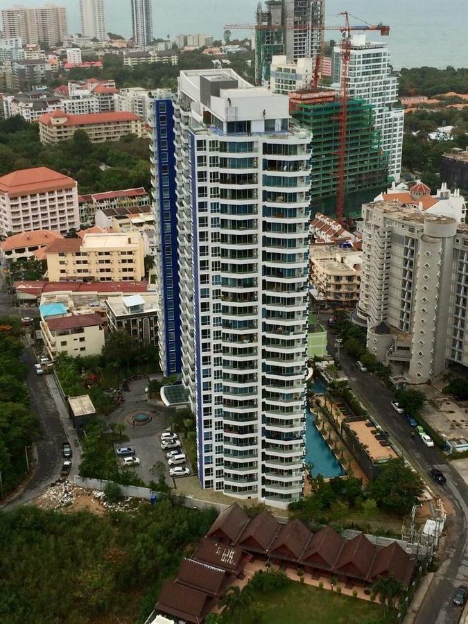 The Cliff Condominium Pattaya Buitenkant foto