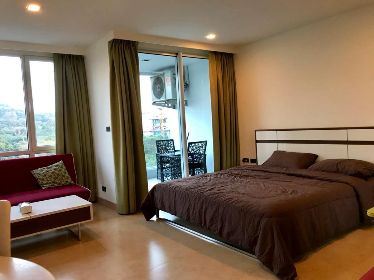 The Cliff Condominium Pattaya Buitenkant foto
